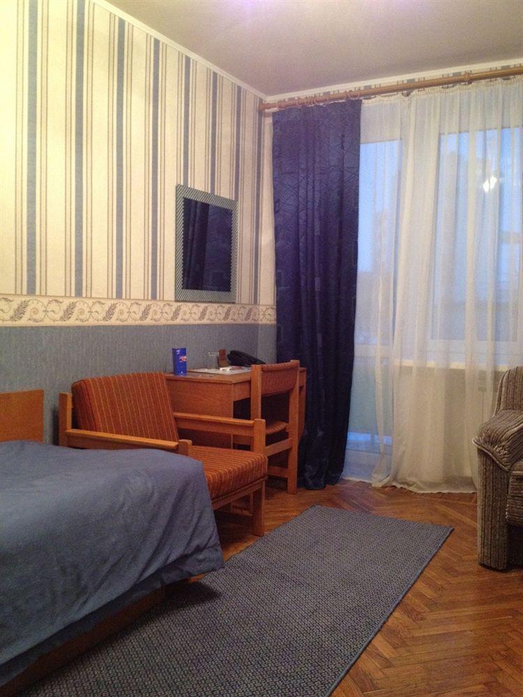 дружба и ресторан 3* Харьков